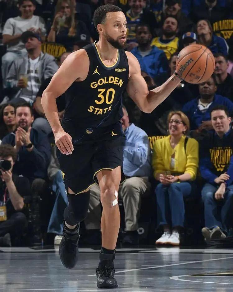 Curry Brand纳入李宁体系改写全球球鞋格局库里正式官宣：旗下Curry 
