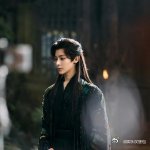 侯明昊 挑战和萧无衣对视 短短几秒的对手戏对视成为片段亮点，侯明昊精准拿捏萧无衣