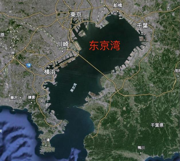 东京湾的繁华，其实在火箭军眼里只有一个名字：高价值燃烧区。一旦开战，根本不需要地