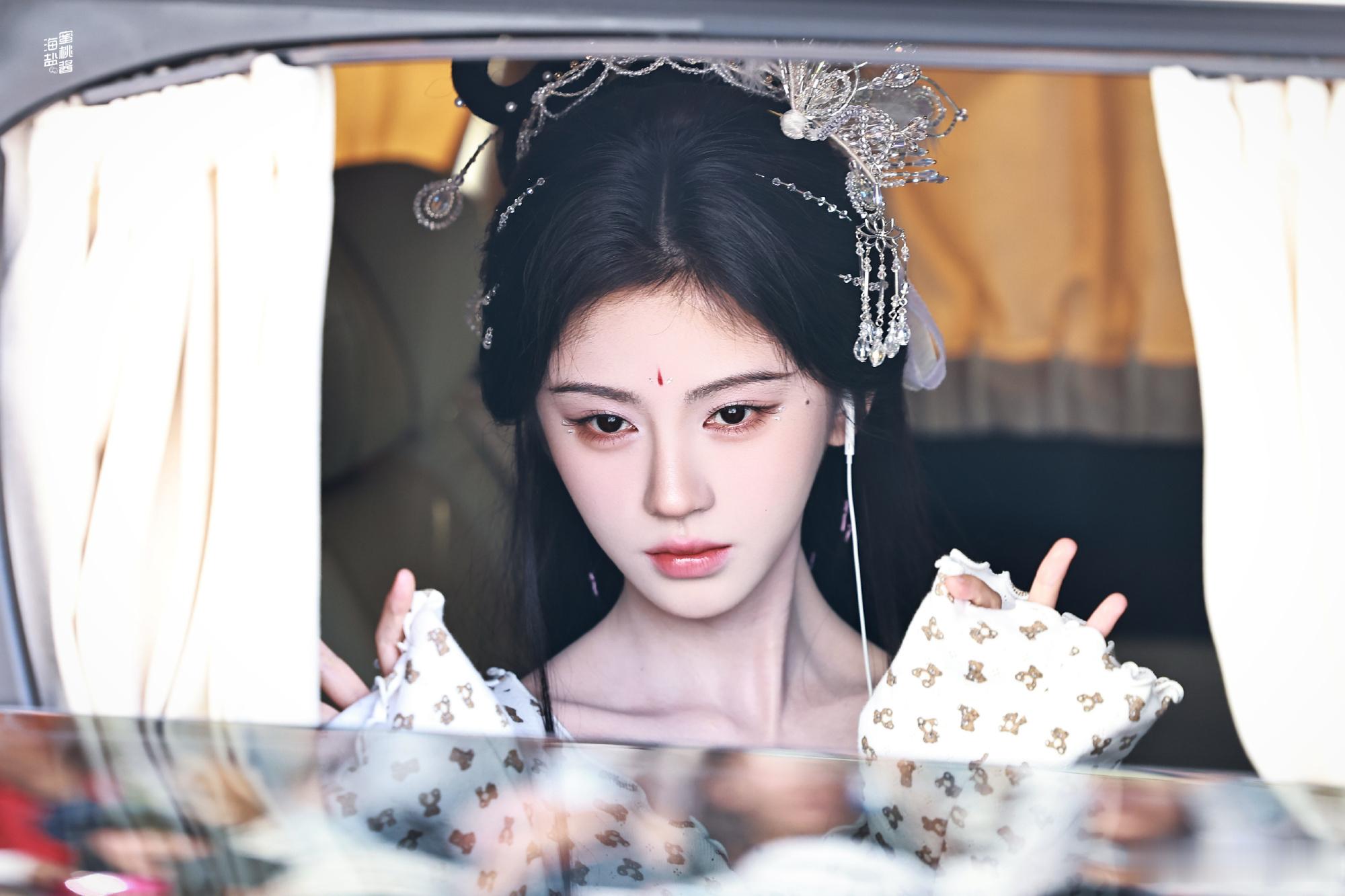 嫦娥仙子下凡了🧚♀️鞠婧祎苏夏绿鞠婧祎万花世界