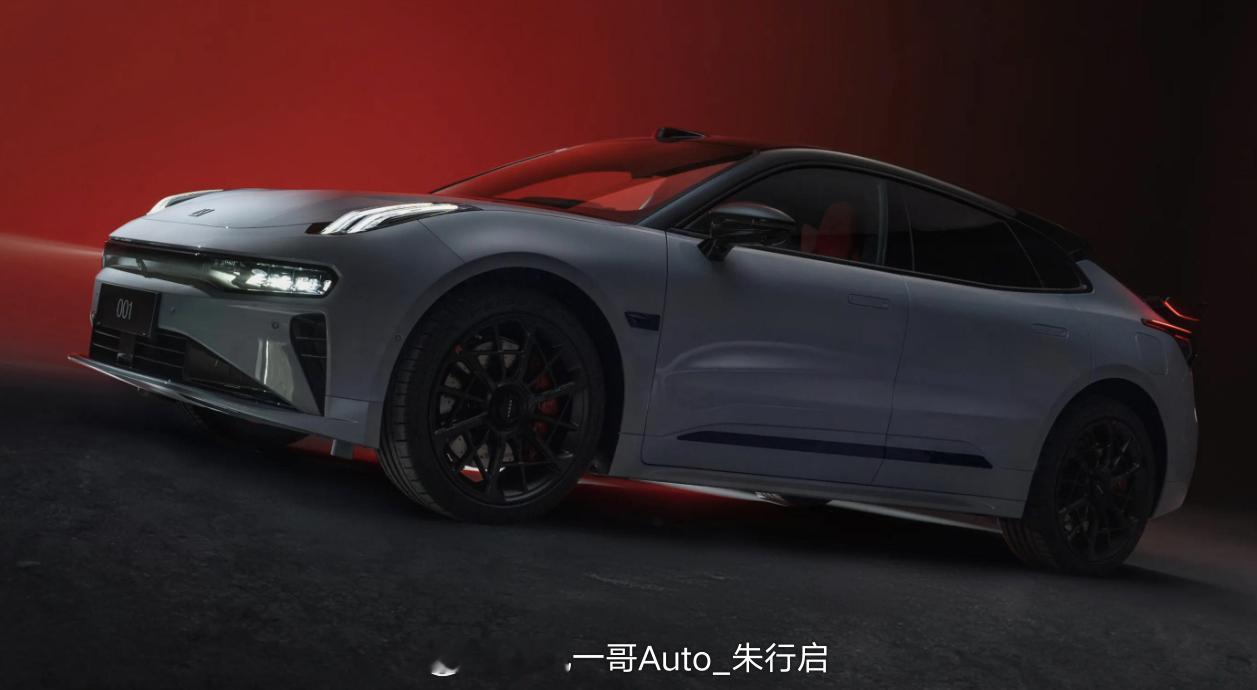 极氪001五周年纪念版上市，新车提供FR-LINE性能套装，外观、内饰设计风格与