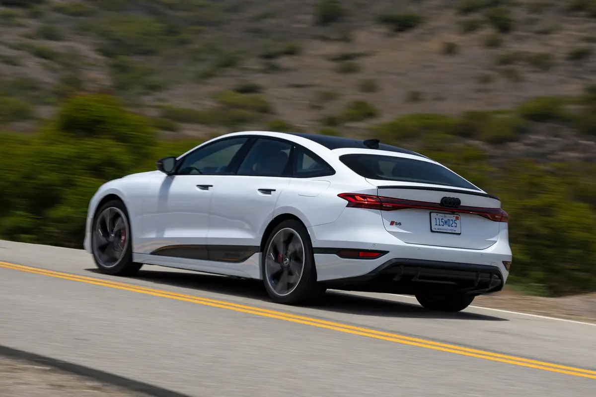 2026 AUDI S6 e-tron 