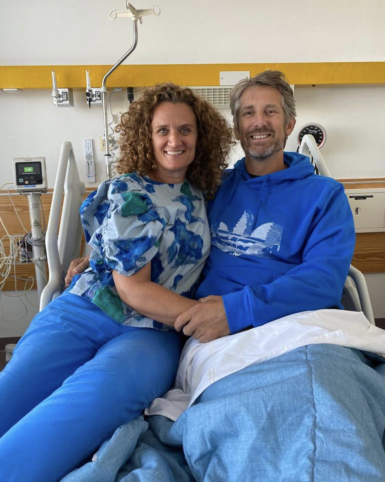 #范德萨# 突发脑淤血的范总监已转入普通病房了​​​