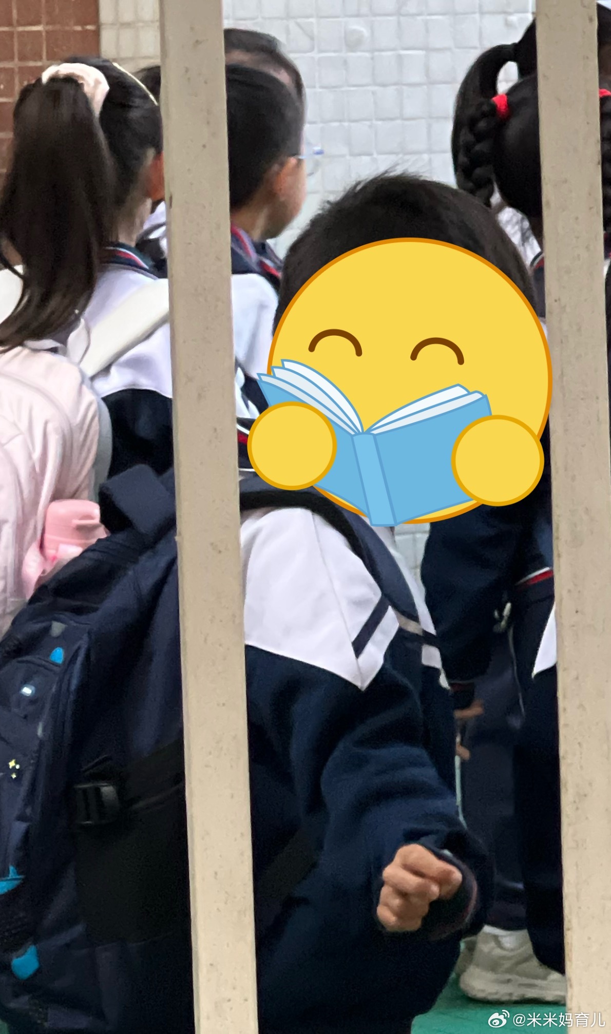 周末我给预约了去华农看花～昨晚睡前和米米说不要约其他人玩我们要去华农玩我说顺便带