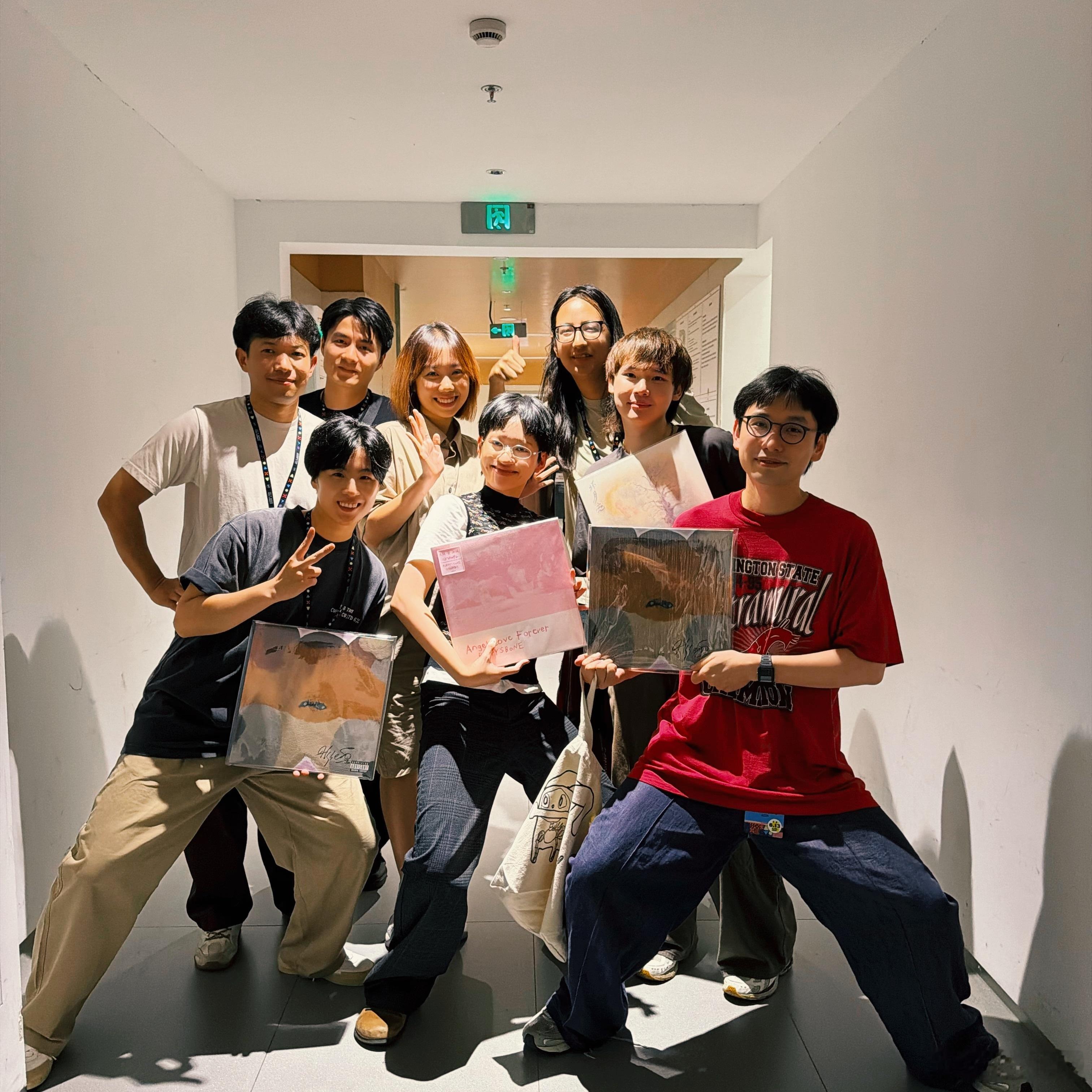 如果每天都可以 happy happy 谁想要sad:)) 