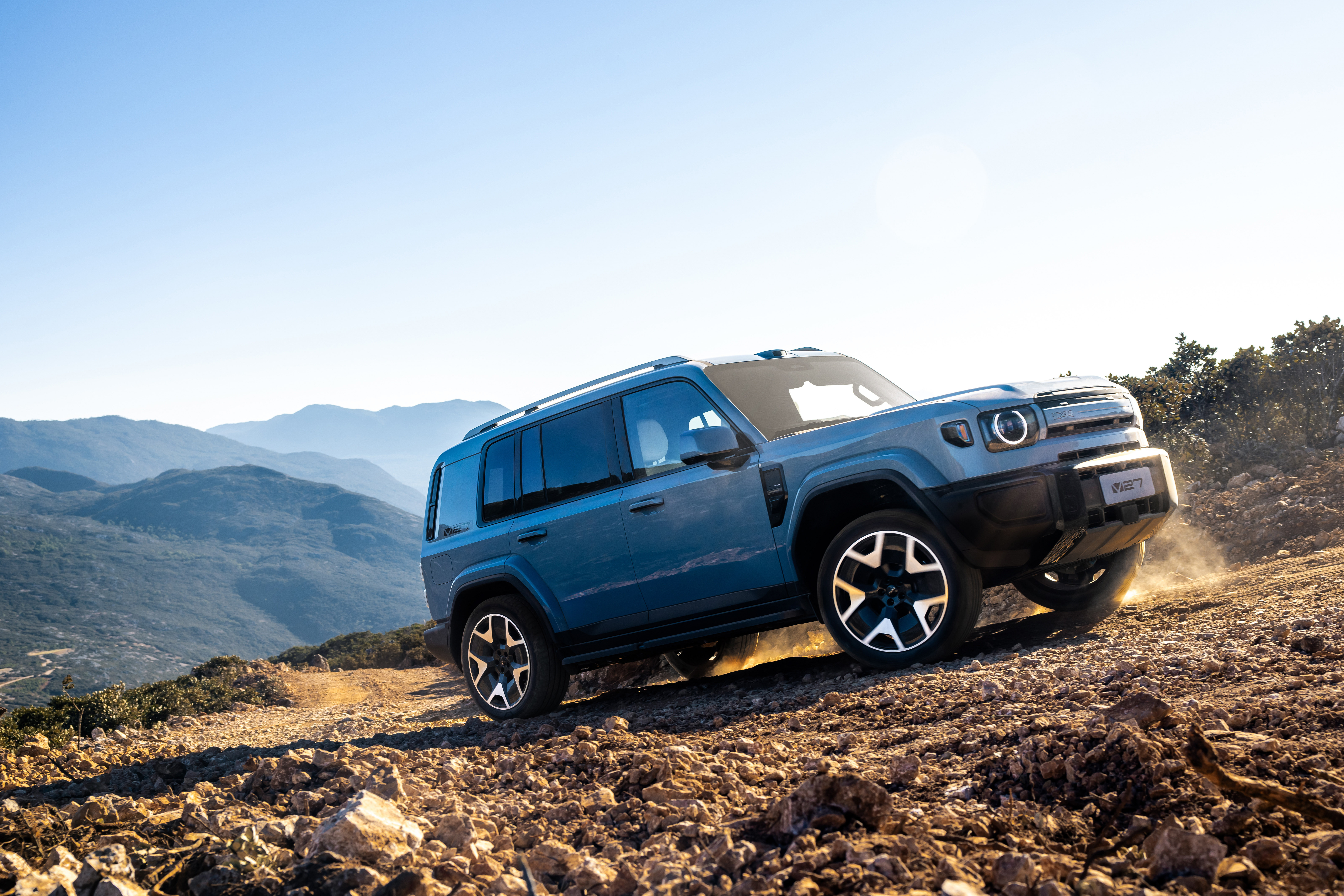 正在审iCAR V27的片子💼前几天它刚发布了智驾技术发布会，下周也准备上市了