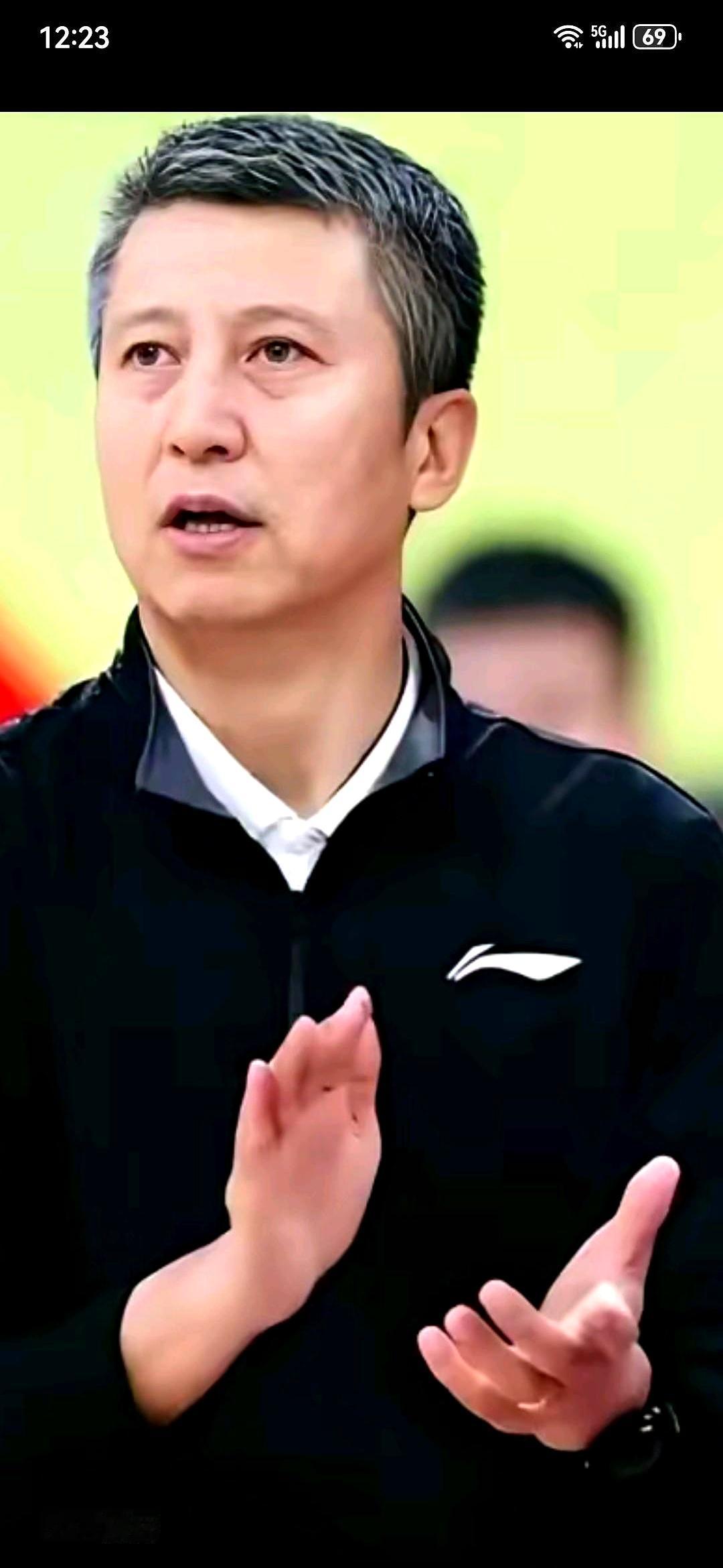 中国男篮被逼上绝路，后天血战日本，输了基本就告别世界杯。CCTV5直播，你就说看