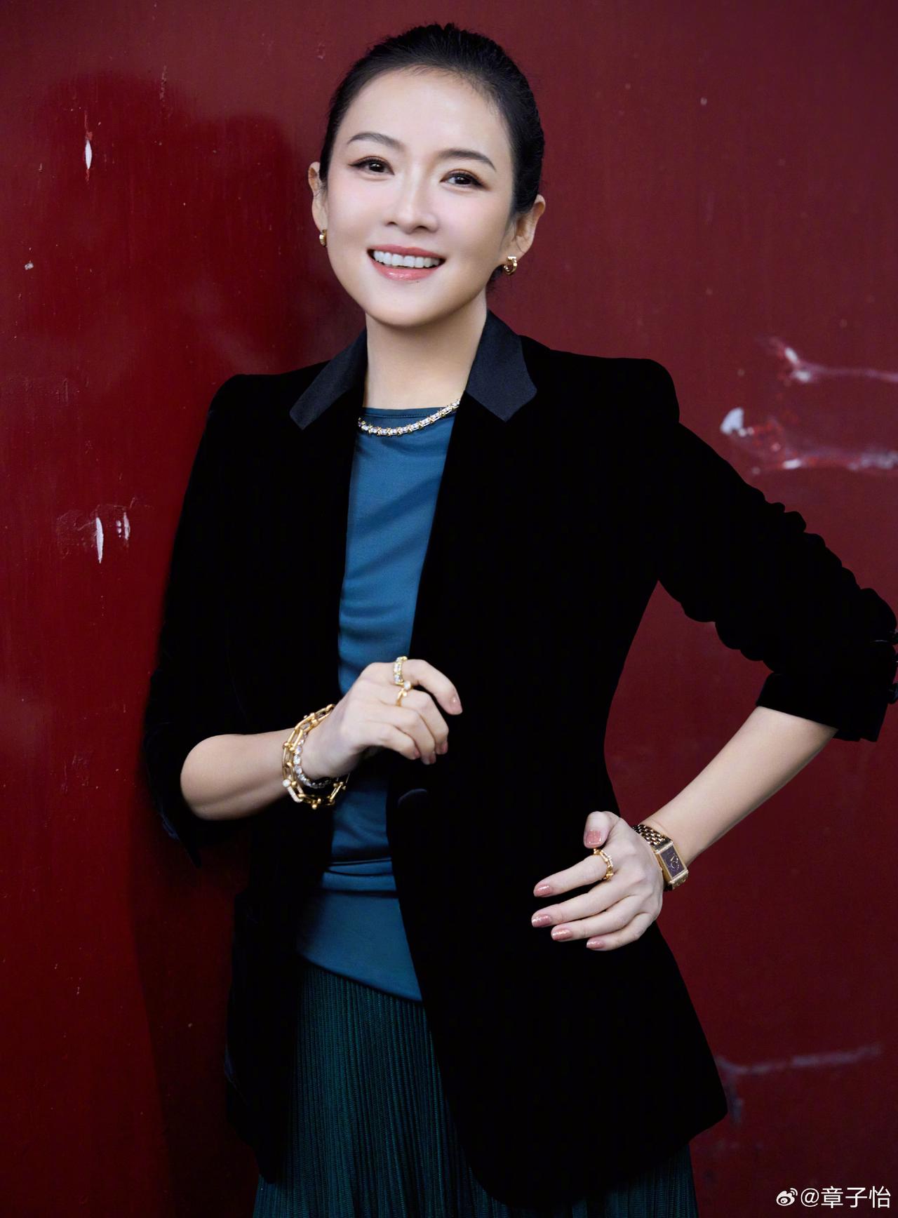 的美一直都有自身的特点，在谋女郎里也是演员专业领域里最权威的业务能力的代表！