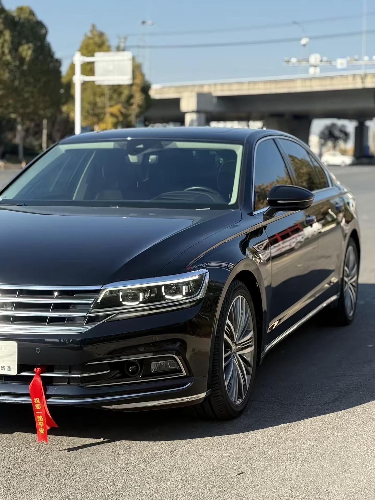 当年能花70万买这个车的，他是买不起BBA吗480v6 大众辉昂 辉昂