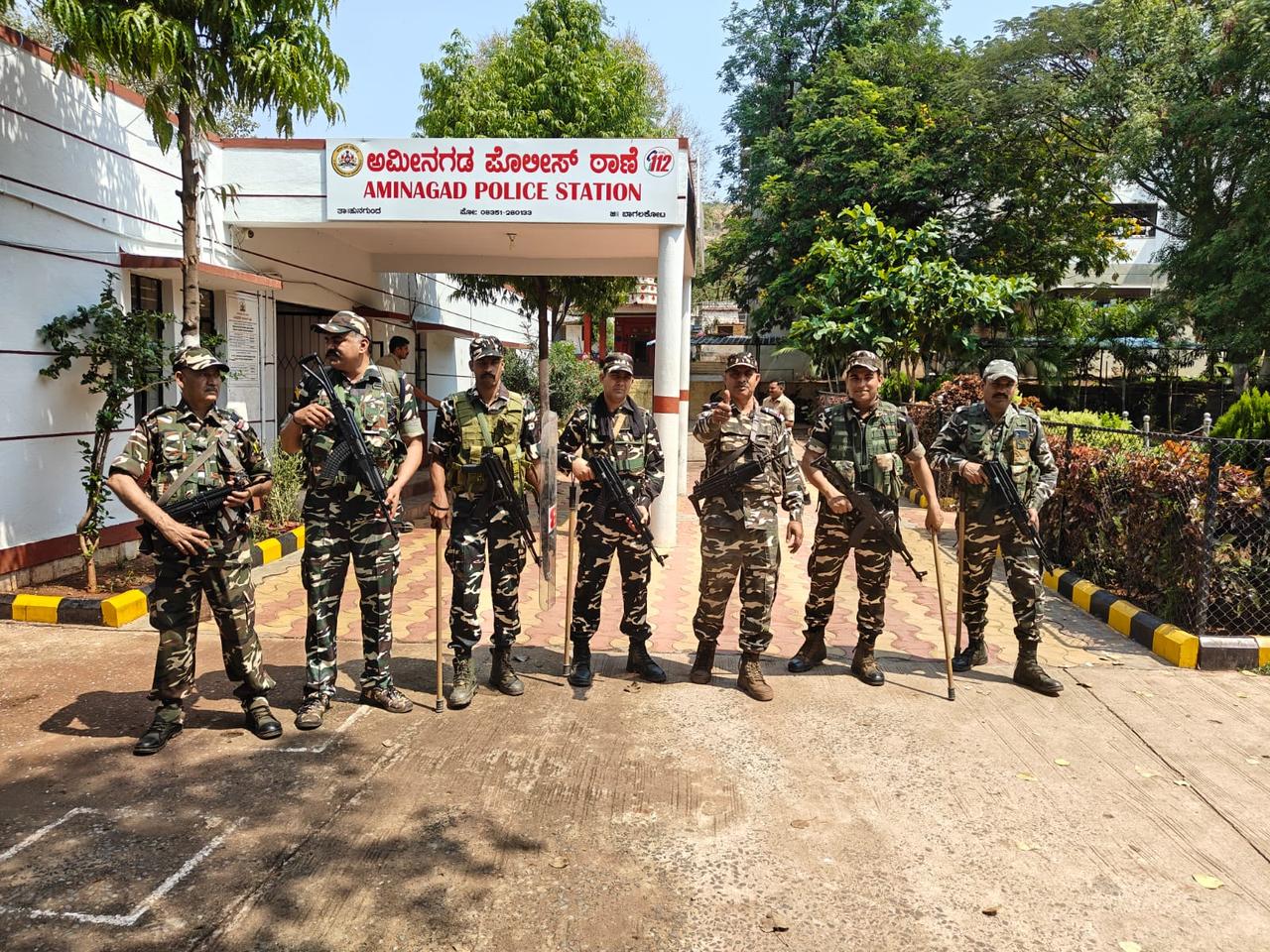 印度警察与国产新型JVPC冲锋枪