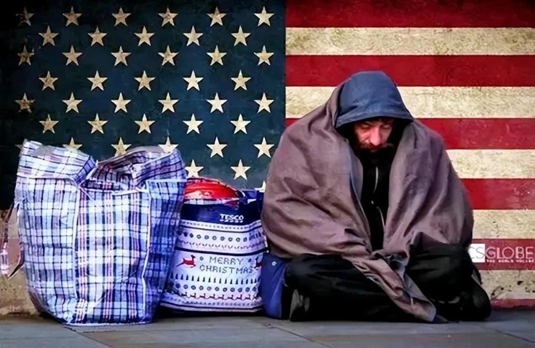 非法移民没有工卡，没有住址为何可以打黑工？超过99%的偷渡者都在美国都有工作，没