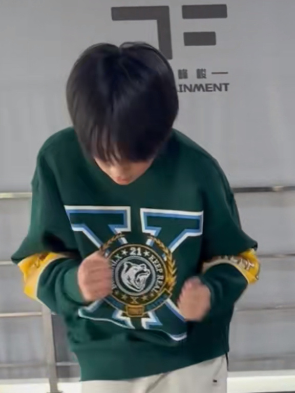 小小一团萌坏了 