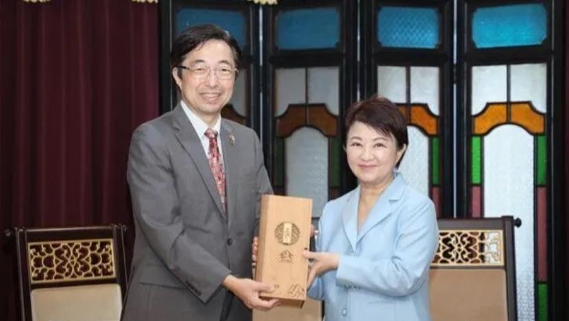 卢秀燕宣布捐10万美元助熊本赈灾。台中市长卢秀燕7月29日宣布，台中市政府将捐出