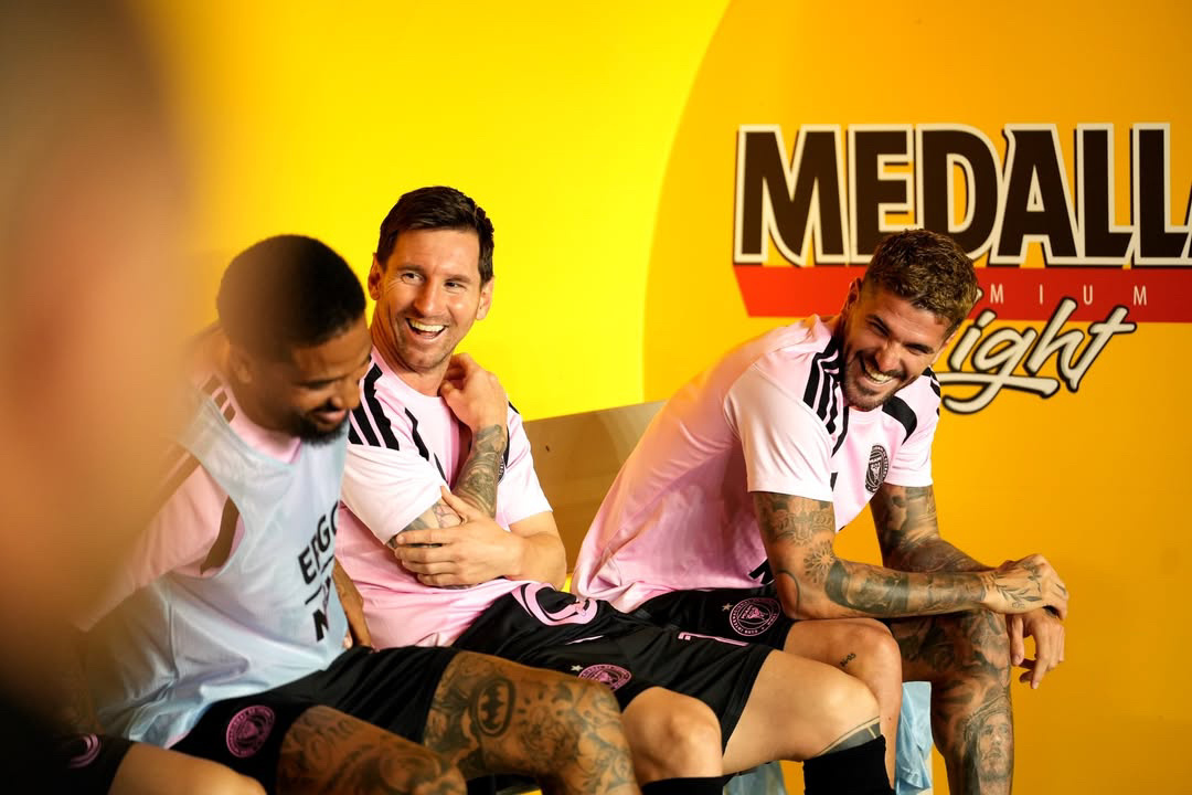 梅西  来几张无胡梅梅梅西能有多可爱