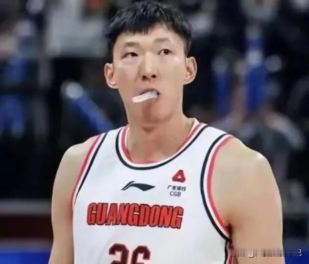 闹大了，闹大了，事情真的闹大了！
因为广东没有夺冠。赞助商昊铂汽车并没有兑现奖励