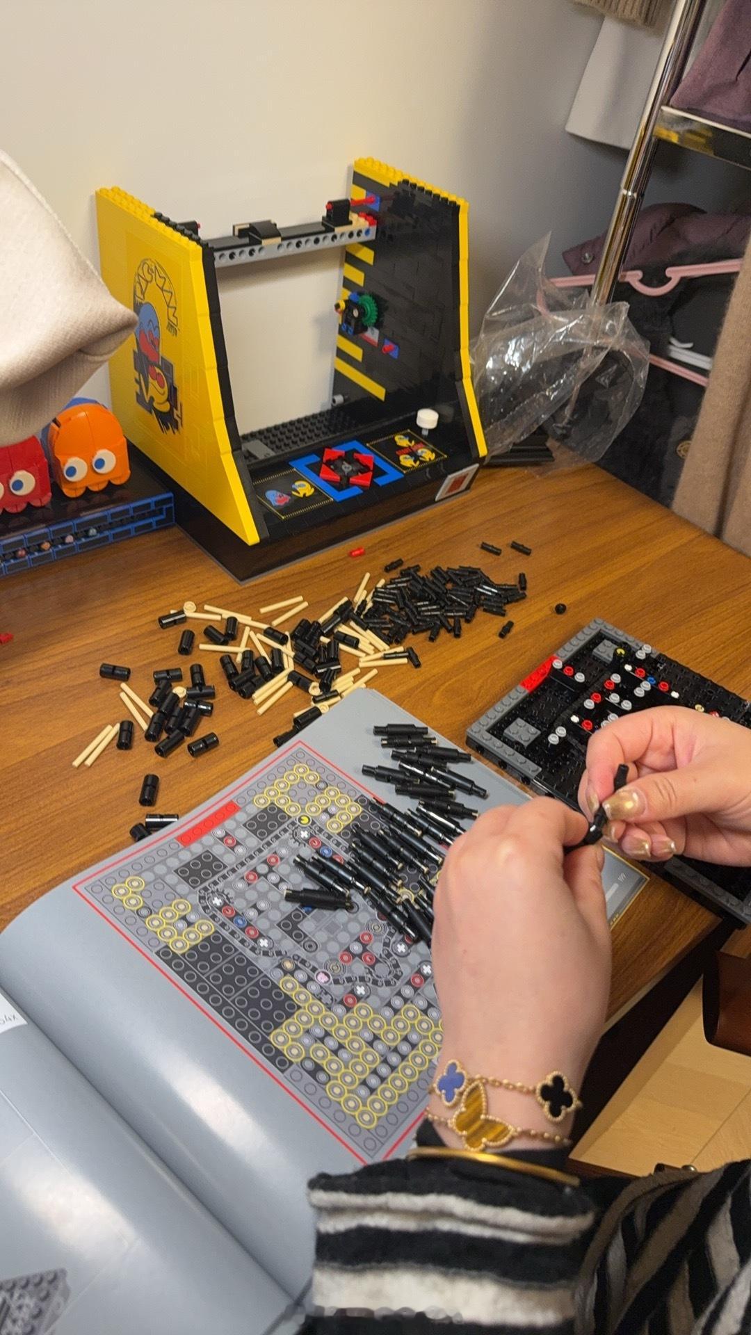 被我认定的朋友 我是很欢迎她们会主动给我打电话分享自己现在生活里鸡毛蒜皮的小事的