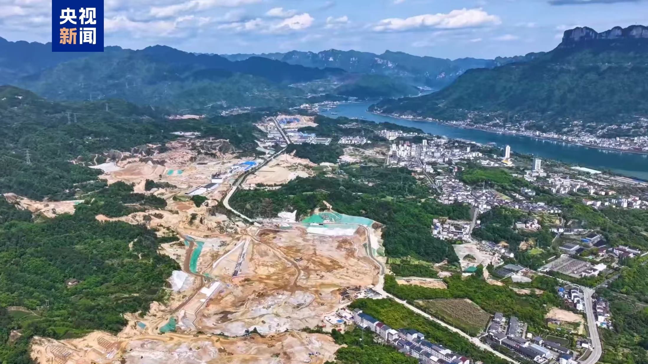 三峡枢纽新通道先行开挖区预计今年10月完成开挖任务