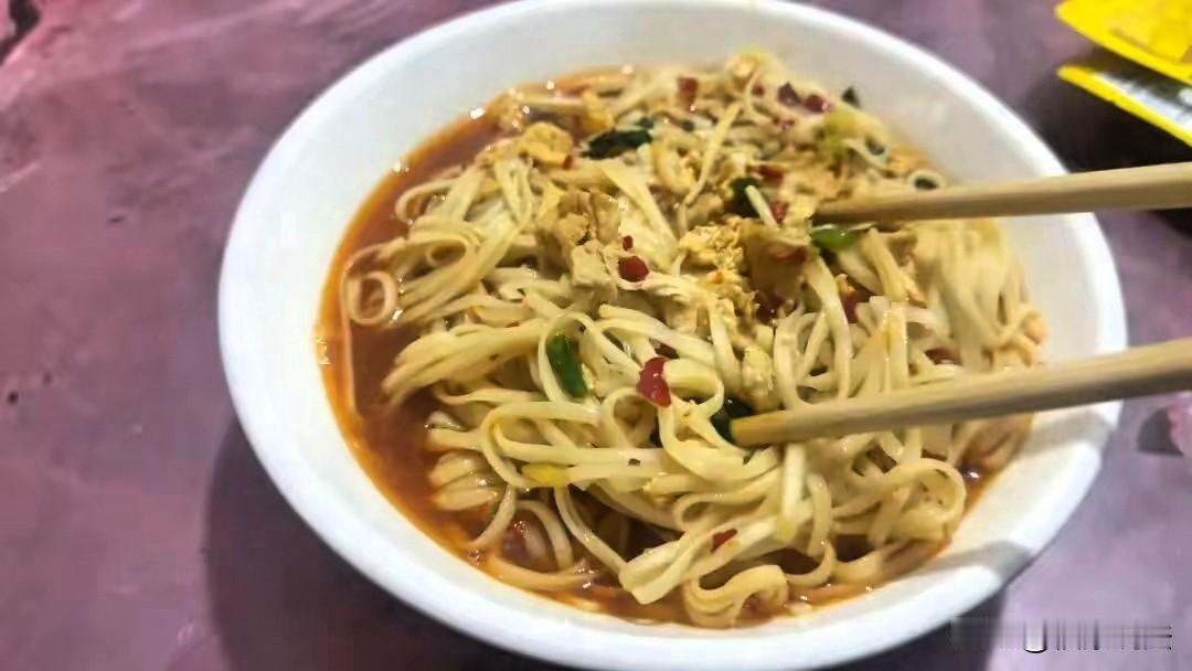 “太暖了！”安徽滁州，男子兼职网约车司机，突然接到一近800公里的大单，送一大哥