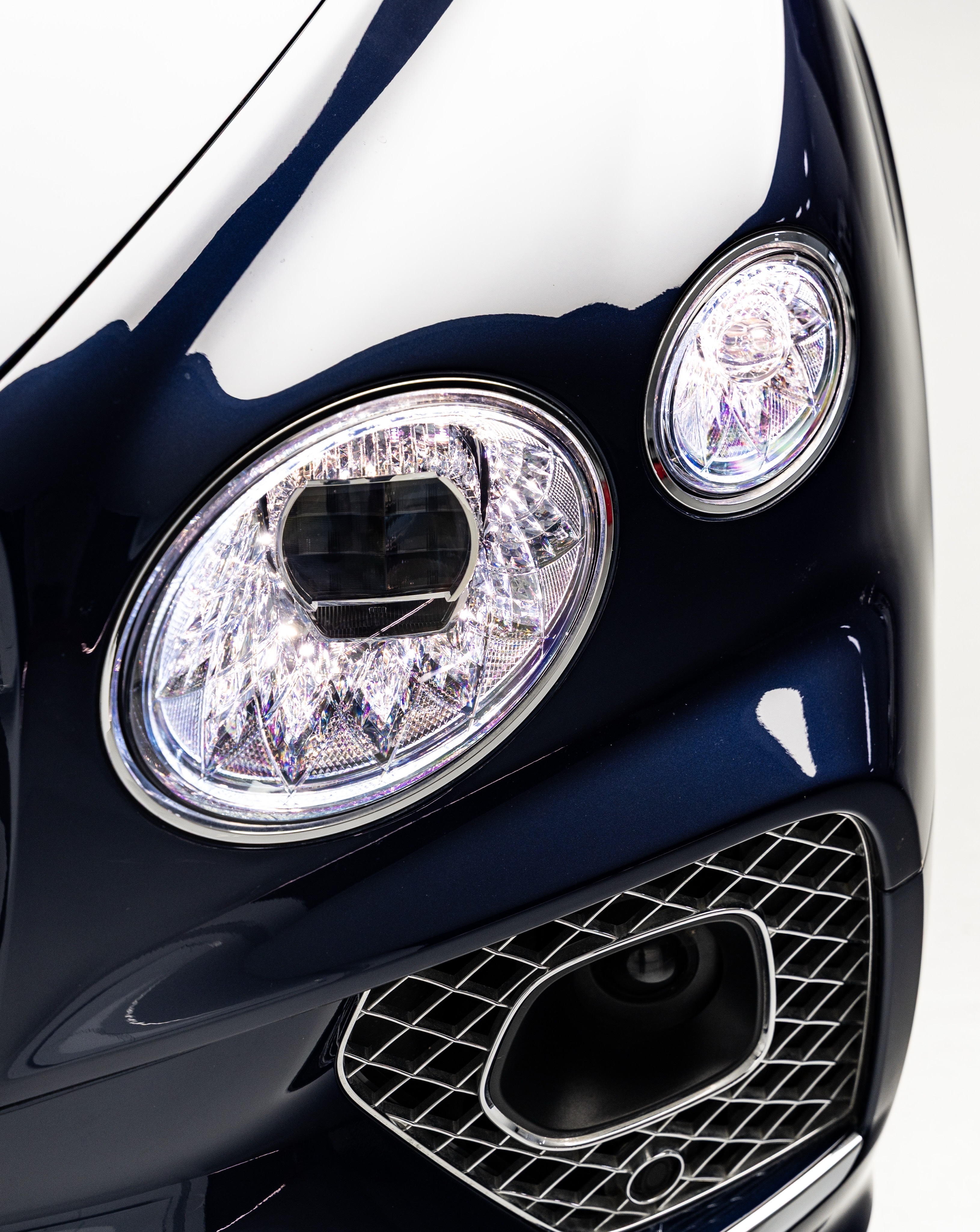 2023 Bentley Bentayga Azure 