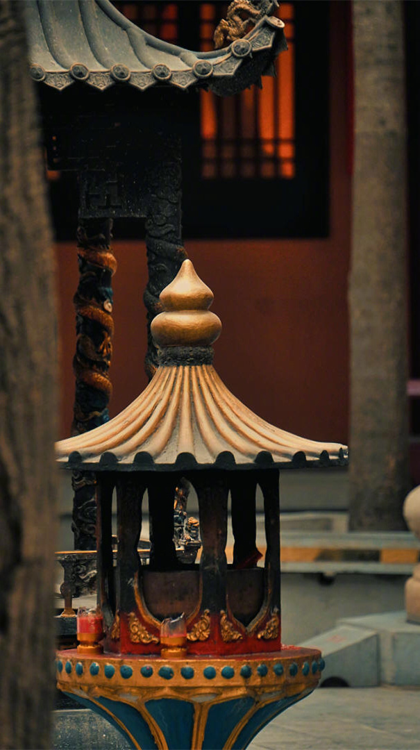 生活不易 别为难自己 有什么样的能力 就过什么样的生活 凡事尽力就好，不必强求 