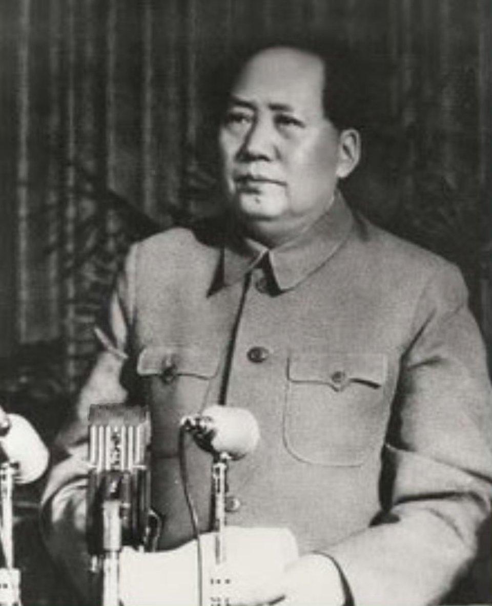 毛主席时代是个大改造时代！改造旧的剥削和压迫，改造人民群众无尊严被奴役的社会地位