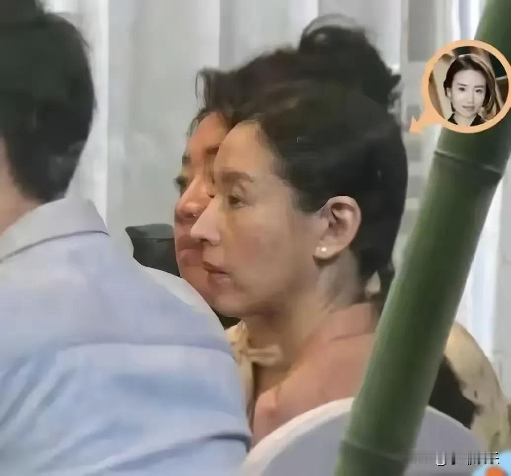 天啊！我真的没认出来，这照片拍得太绝。我一直都觉得她特别好看，不管怎样，她变的再