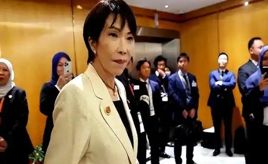 还在纠结先打台还是先打日？这事儿根本不用讨论，先把日本方向的干涉支点敲掉，台湾连