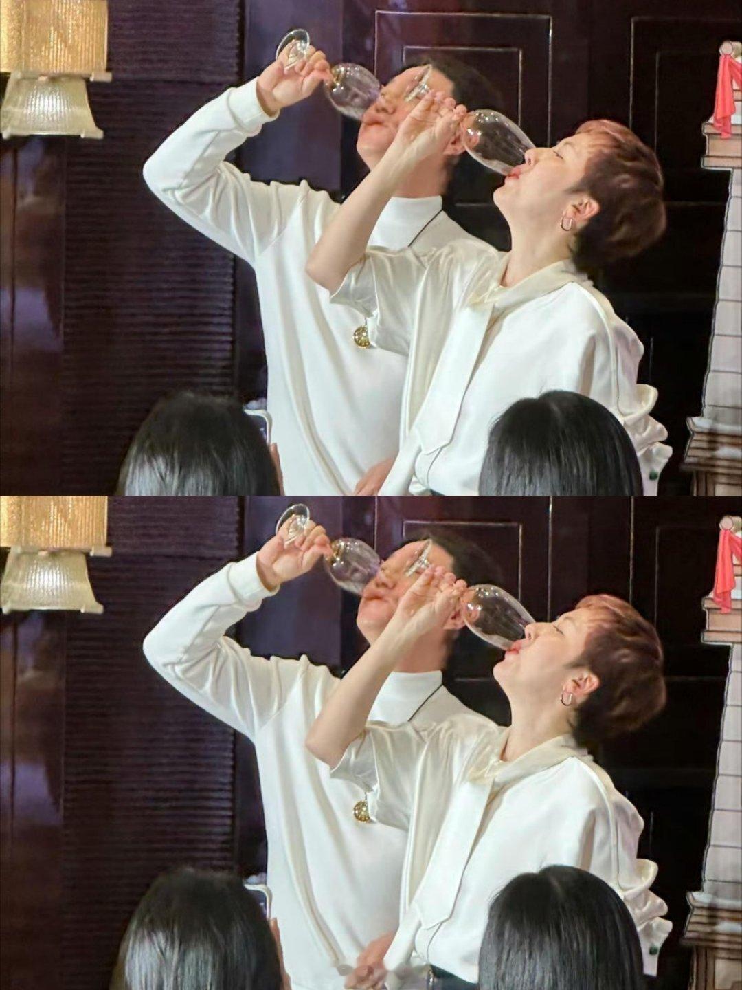 二搭有戏了！！！两个经纪人都喝上了世纪大和解据说要二搭花少8！！逐玉‖逐玉庆功宴