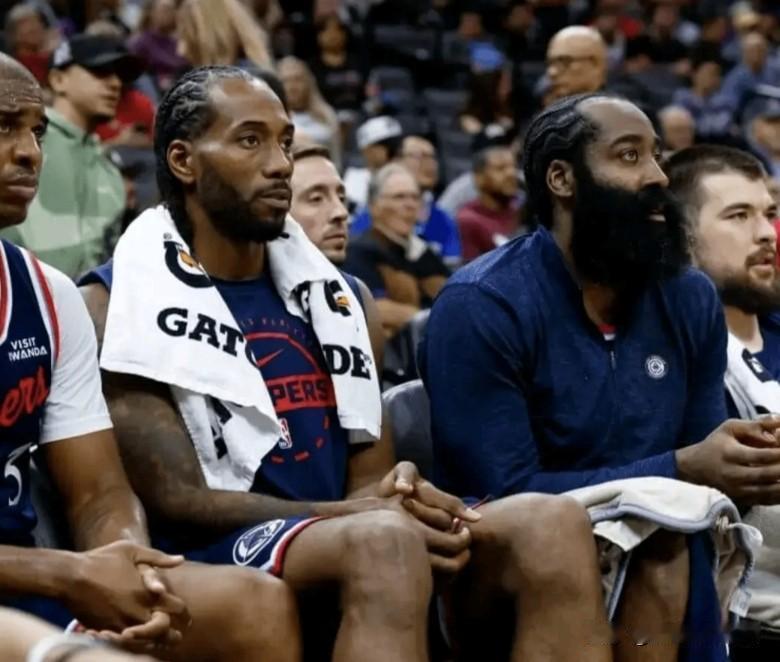 你敢信吗，西部前15大球星混在一起，排名竟然是:

1、亚历山大，27岁，场均3