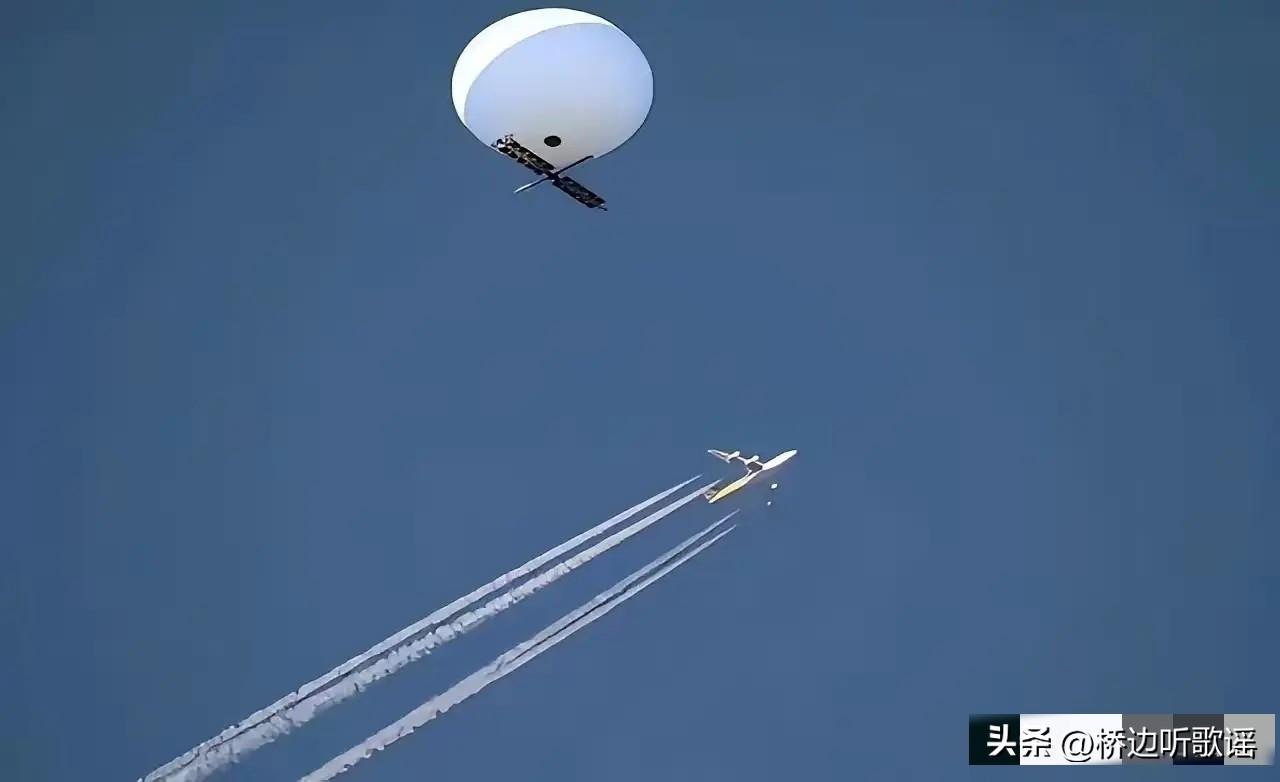 看了官媒刚发的消息，真的被震撼到了。3月13号的事儿，空军特级飞行员武辉，开着战