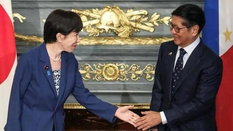 恪守国际法准则，中方坚定维护海域合法权益
 
近日，日本、菲律宾在未与中方沟通协