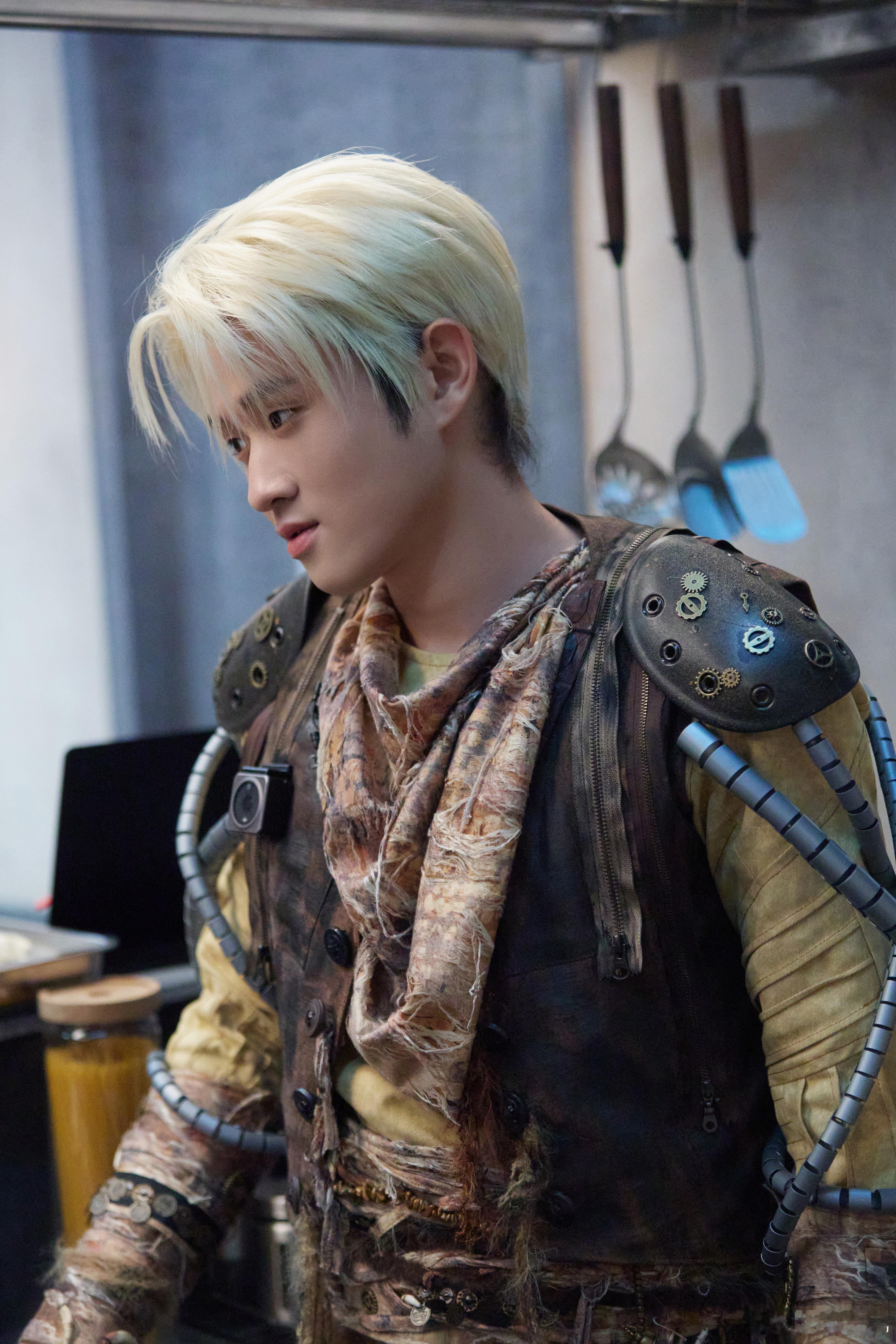 王勉大侦探最旧的新人真的要夸夸王勉，最旧的新人这个称号真的又好笑又贴切……不愧是