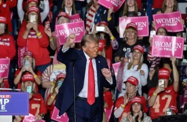 美国中期选举是什么？简单说：美国中期选举，就是总统干到一半时，全国举行的一次“期