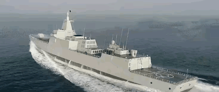 澎湃的动力来自于强大的心脏，055大驱排水量一万多吨，安装了4台燃气轮机，15万