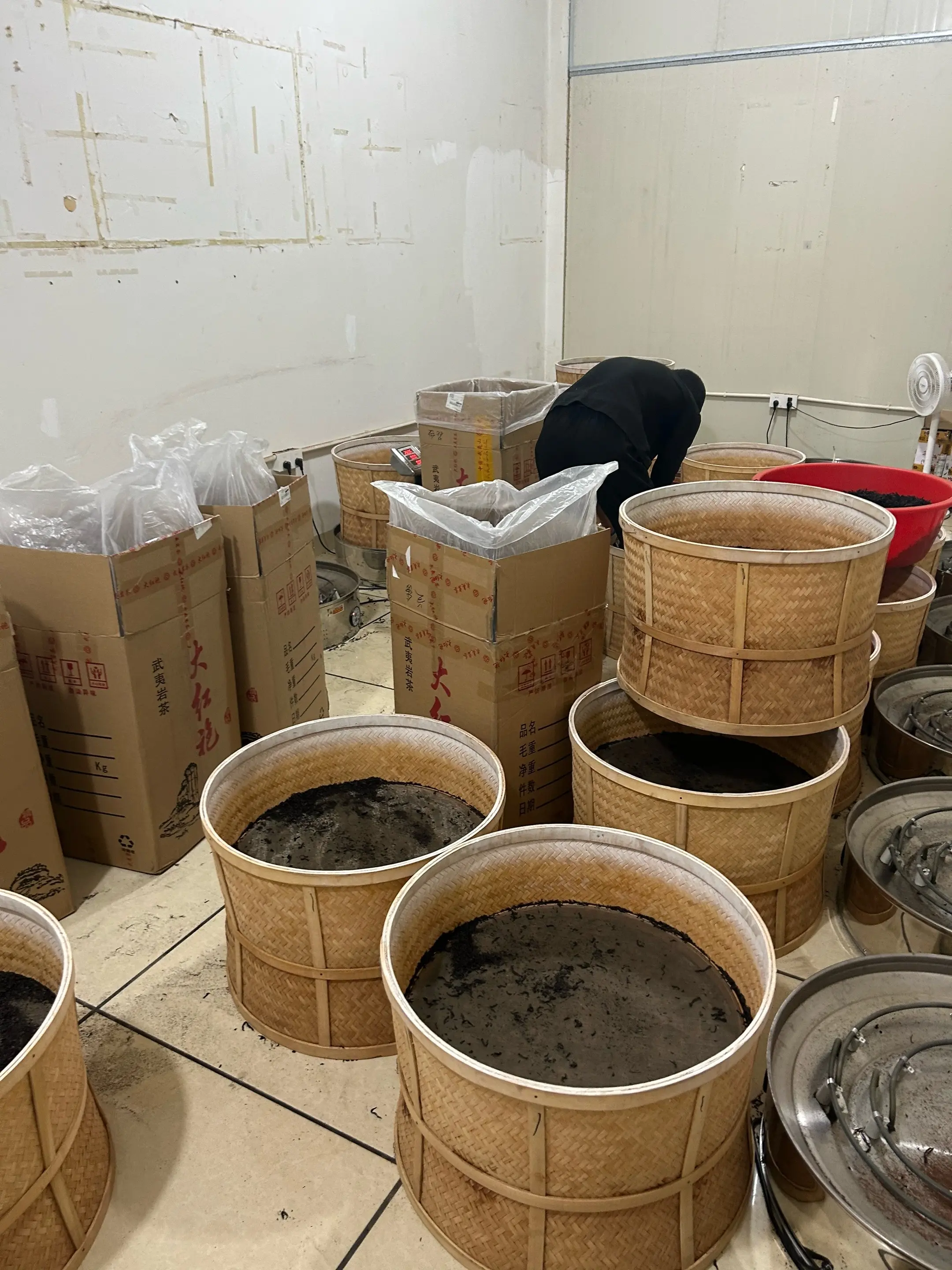 我的匠心工坊  这一杯，看似简单 背后是杀青的火候，揉捻的力道，对工艺...