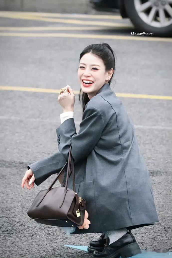 江语晨不愧是古早甜妹甜妹是江语晨的统治区谁能拒绝江语晨的甜美颜值！妥妥古早甜妹天