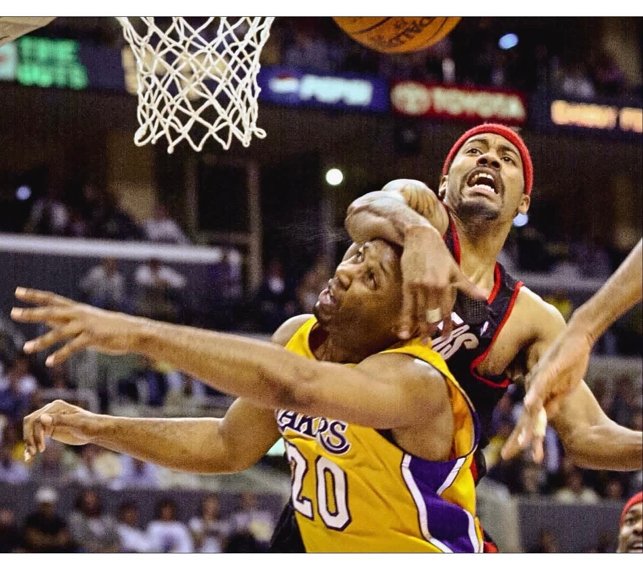 篮天下 开拓者摄影师bruceely，最喜欢的部分季后赛照片📸Images v