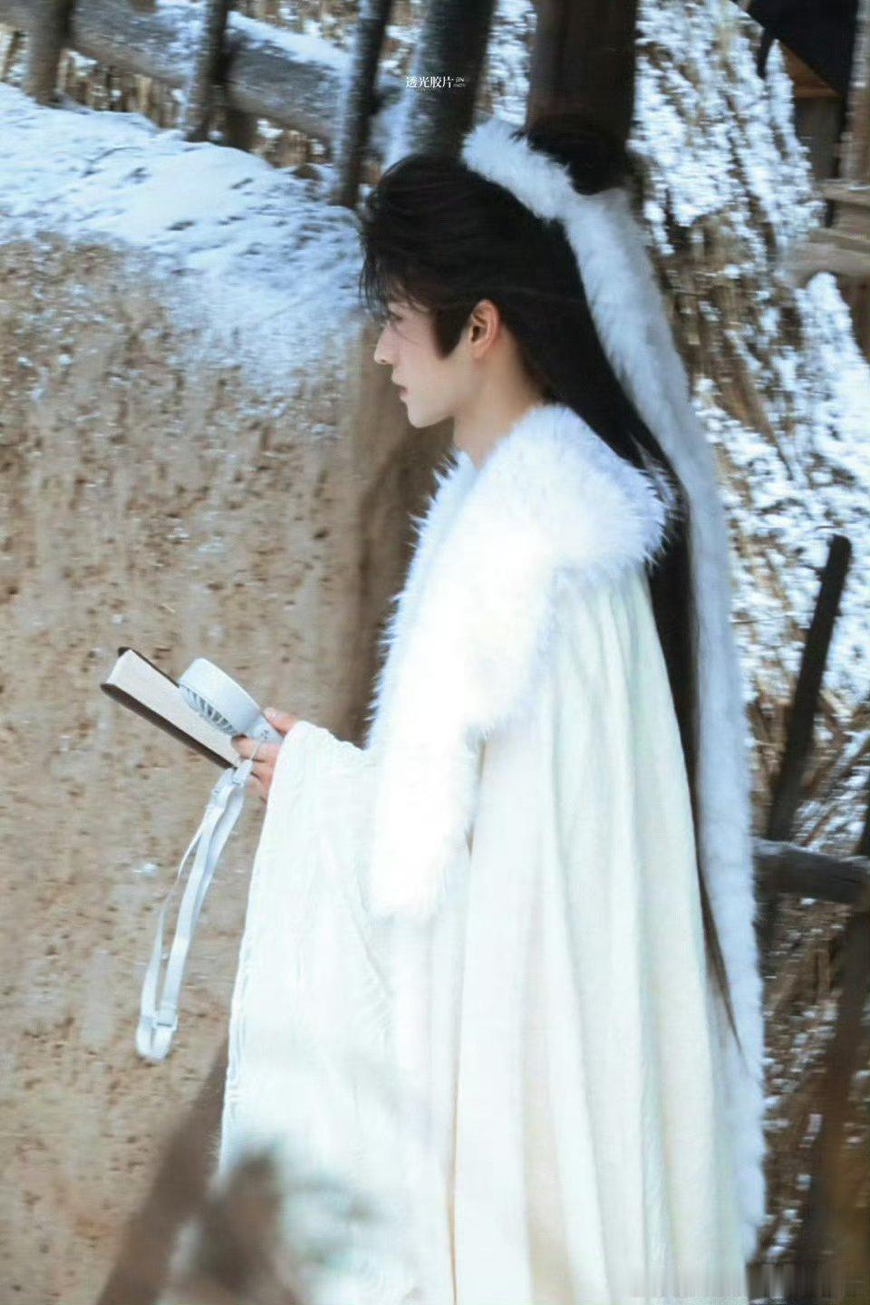 全伊伦这个腮红和毛绒绒的造型，花满楼嬷嬷有福了 