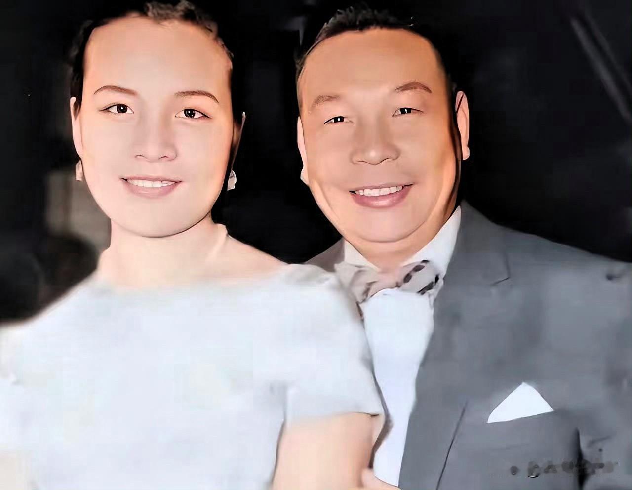 蒋孝章与蒋经国合影。