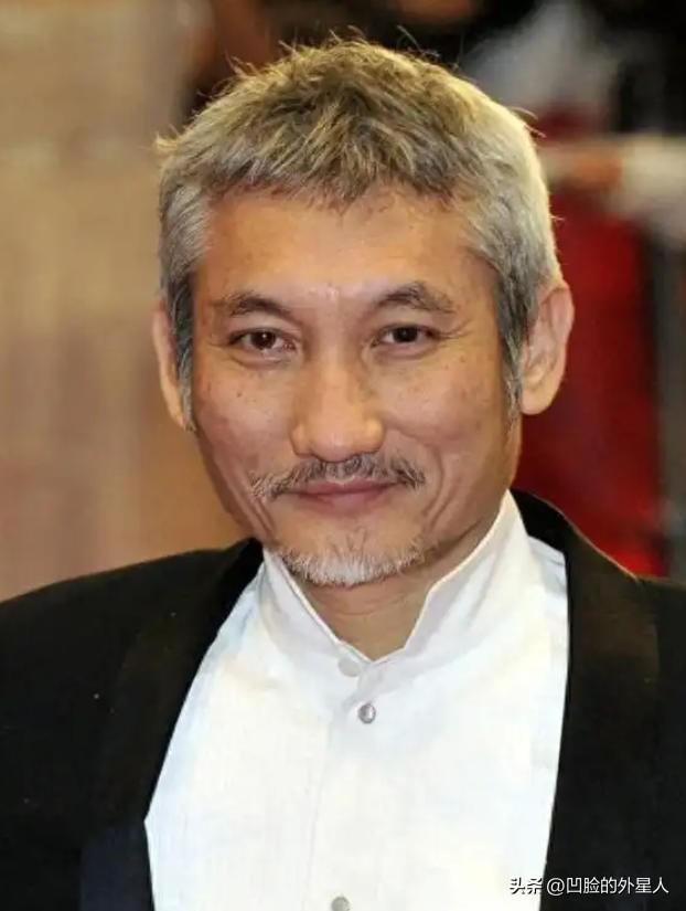 2013年，华人神探李昌钰见到徐克，一看徐克的面相，开口就问：“你是不是杀过人？