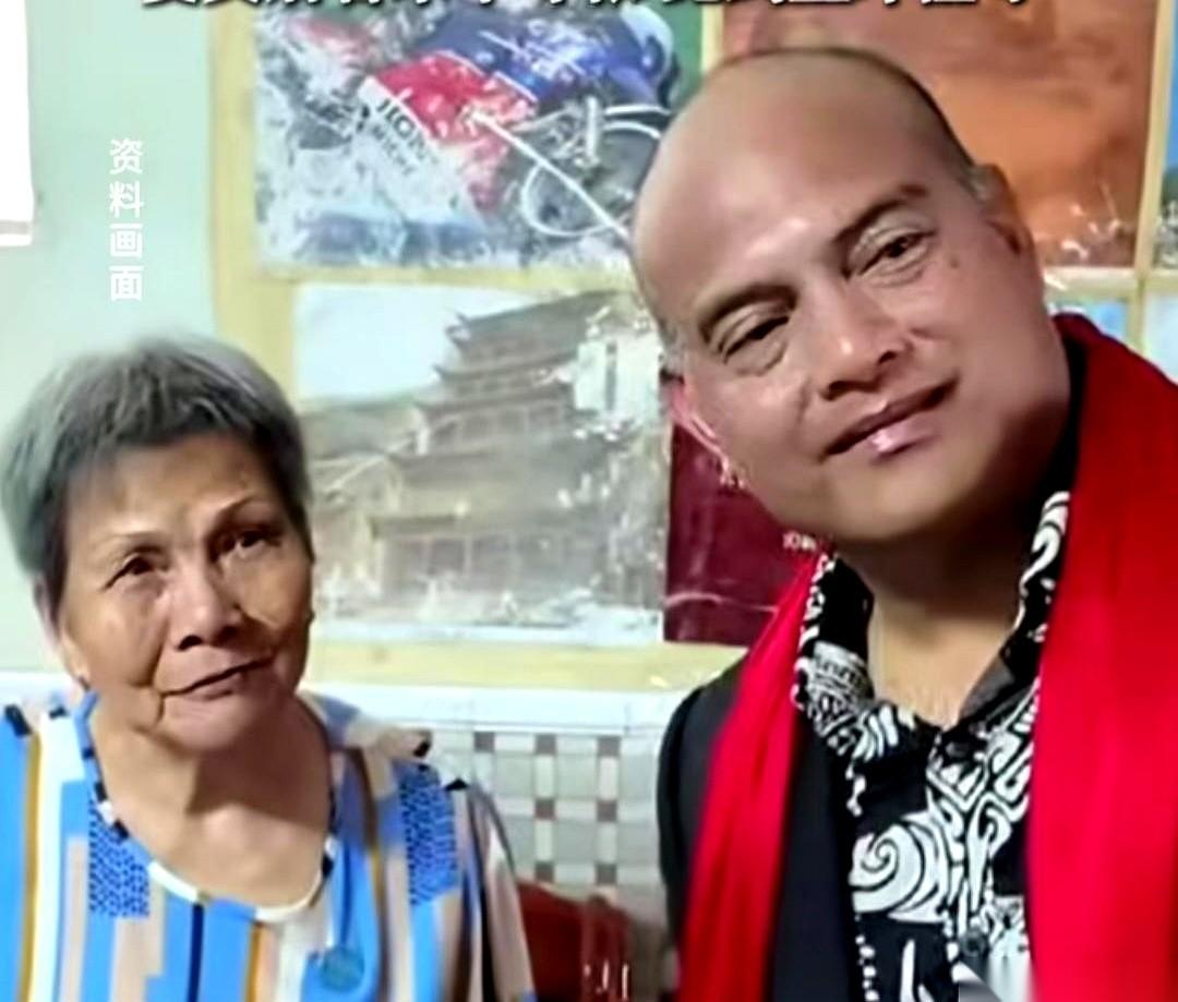 一个国家的总统，坐着专机，跨越半个地球飞到广东。你以为是来谈什么几百亿的大项目？