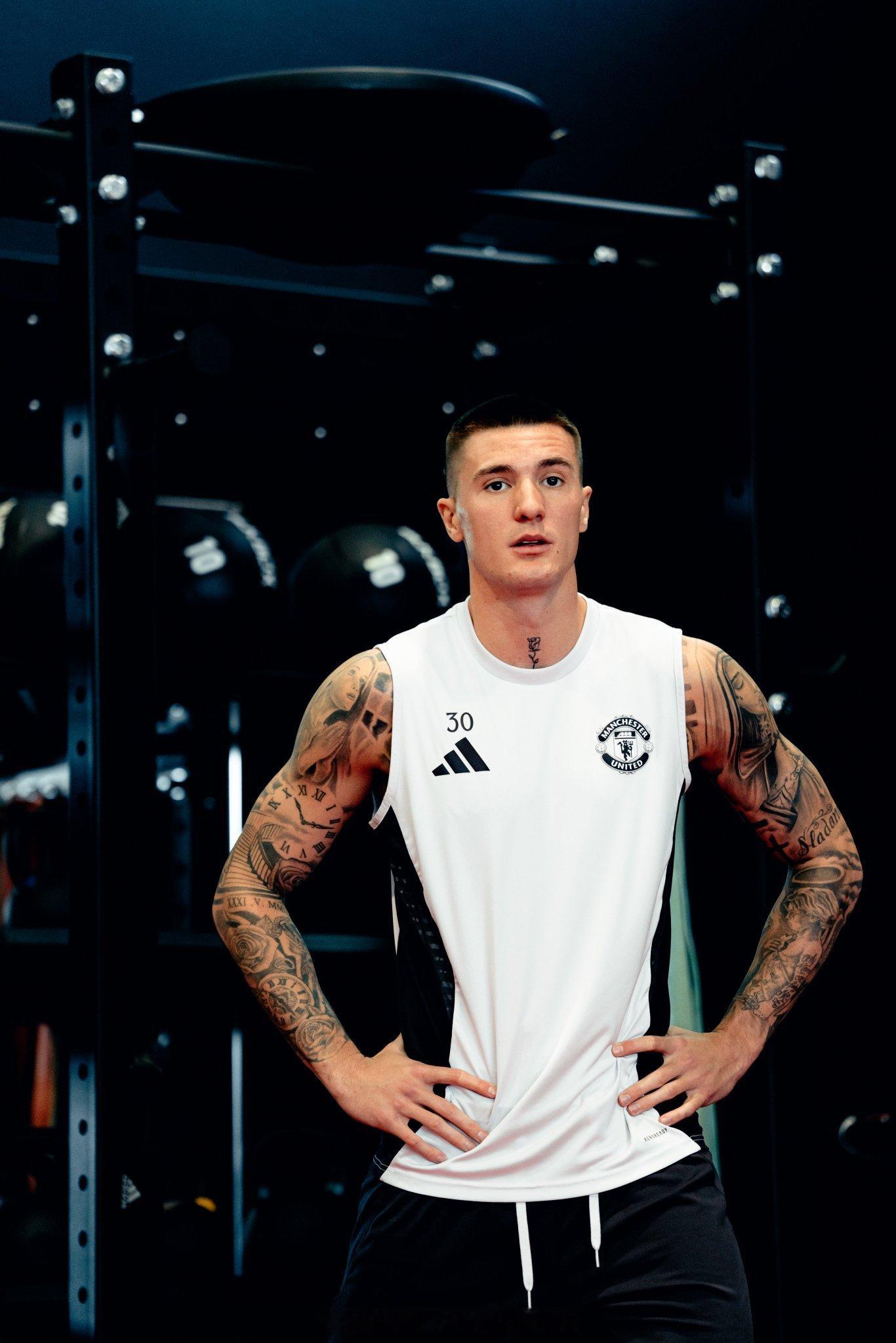 Big Ben！晚安大花臂！🔴⚪️⚫️ 