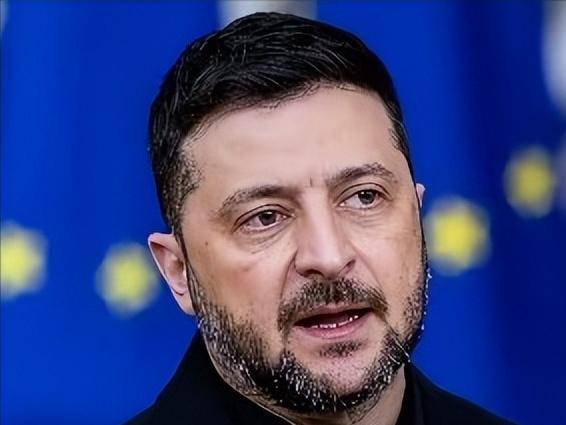 乌克兰总统泽连斯基态度又变了！
泽连斯基表示，美国应该对俄罗斯加大施压力度，与俄