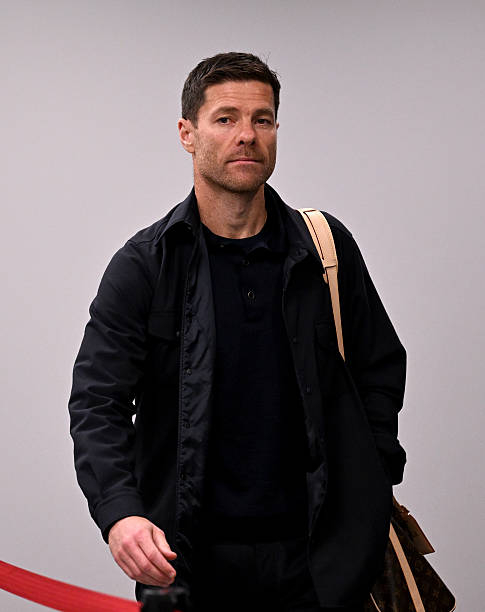 Mamardashvili; Bradley, Konate, Van Dijk