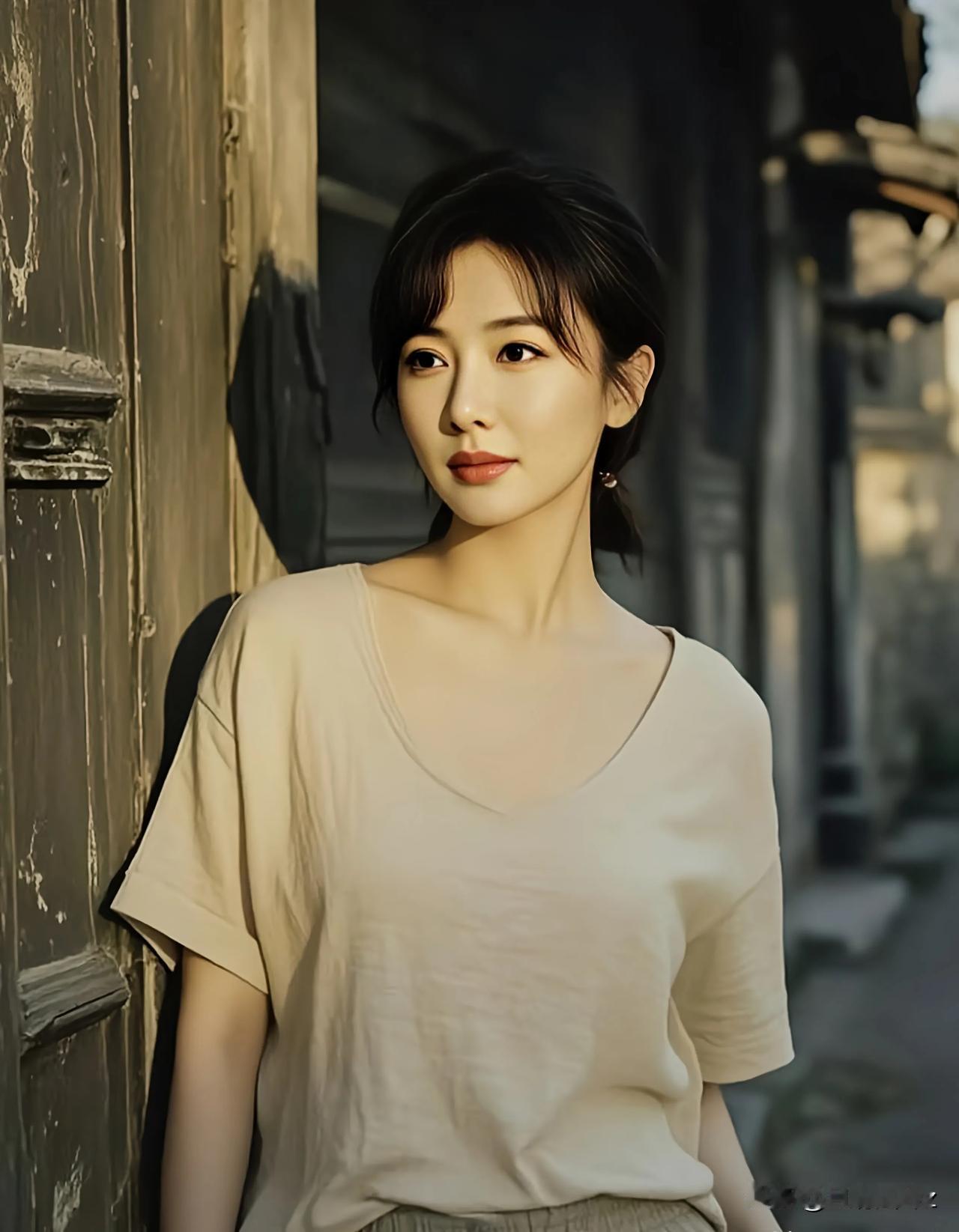 成长从来都不是为了正确和完美，它是为了让人活得真实而自在。一味地追求正确和完美，