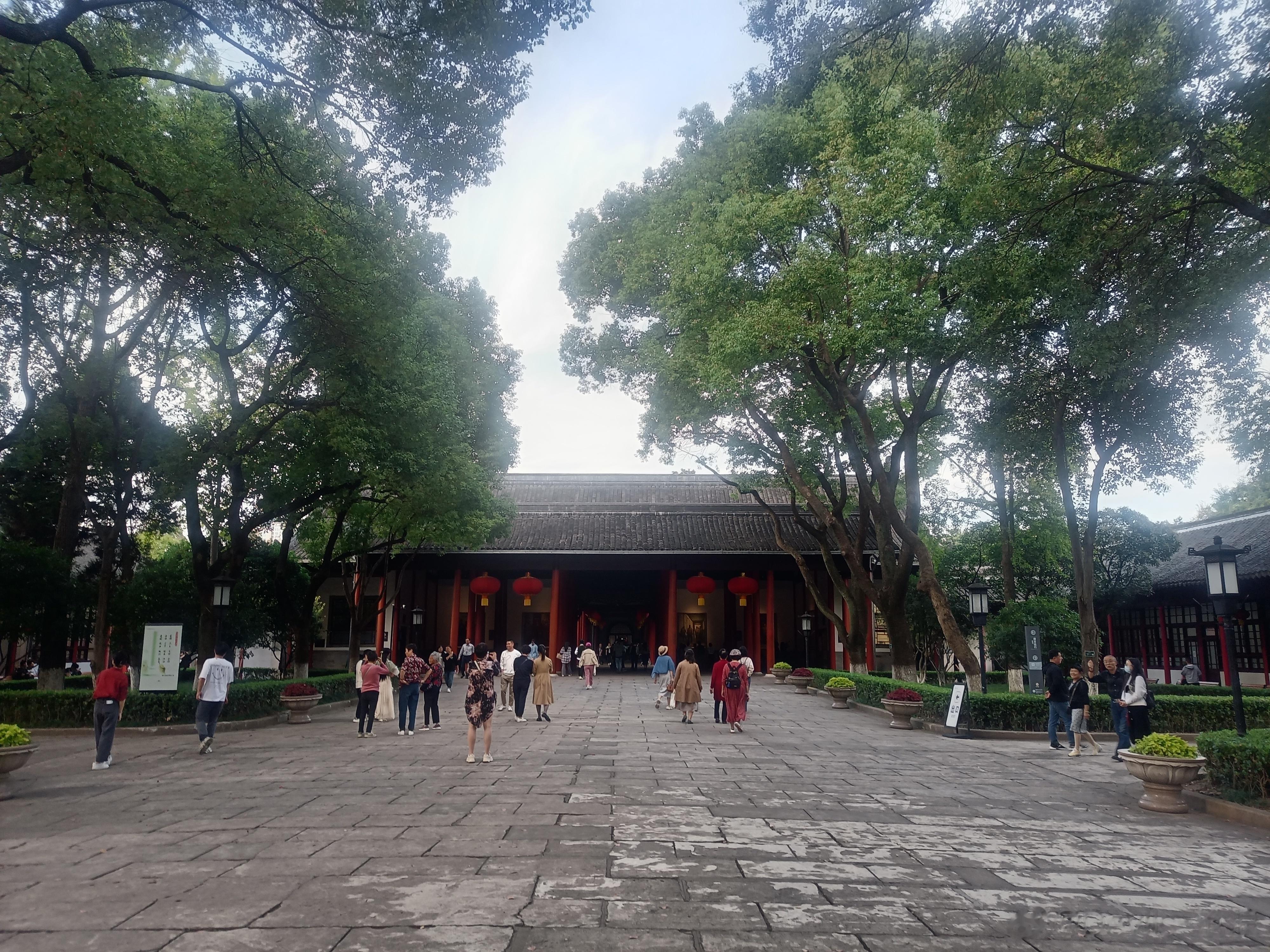 南京总统府（两江总督衙门），大多数人误解其遗迹性质的地方，实际上国民政府时期建筑