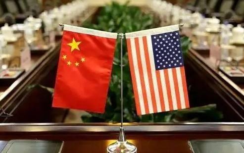 赖岳谦曾预测：美国最迟2027年就要对华动手，搞不好今年就来，他为何敢这么判断？