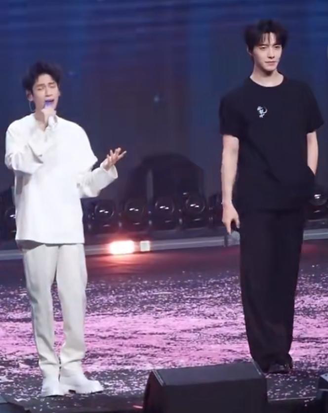 已知方逸伦身高184，那罗云熙……