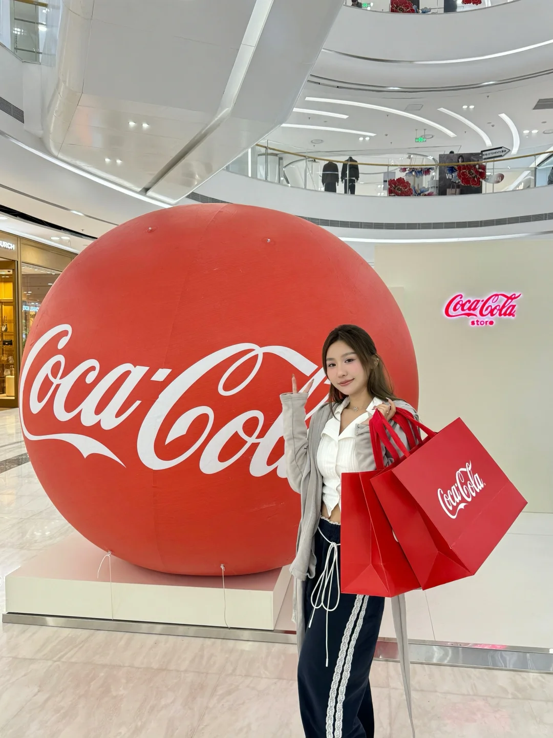 谁还不知道呼市开了可口可乐的潮牌