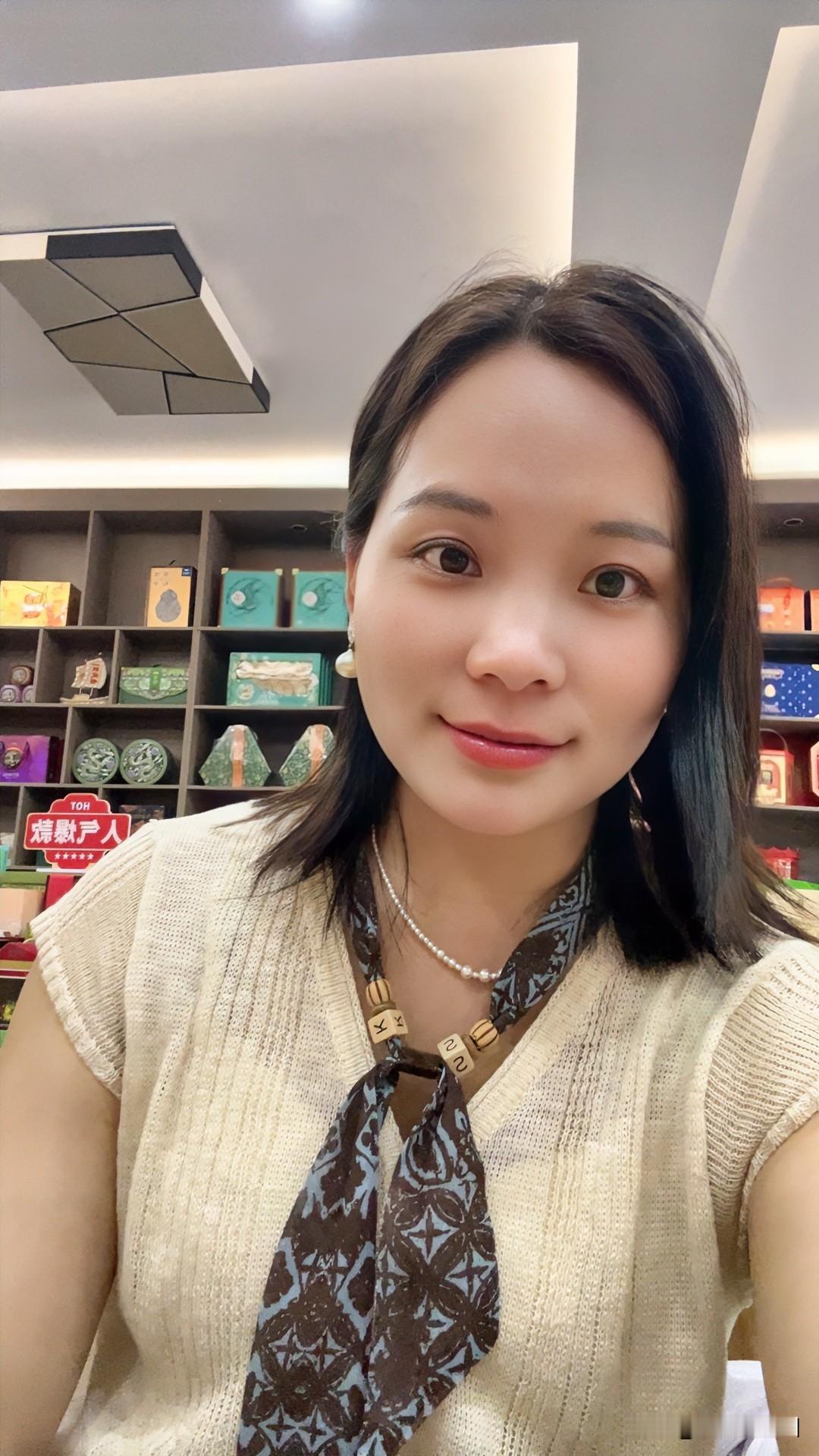 失业到截止今天，面试了很多家公司，有开工资1万的，也有开5000和6000的，只